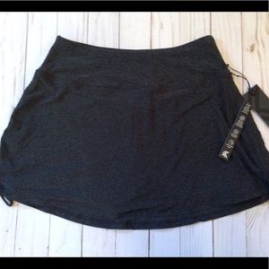 Golf/tennis skirt/skort